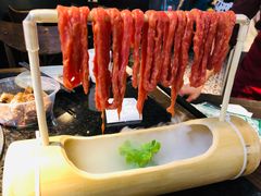 -三个四川人火锅(华联商厦店)
