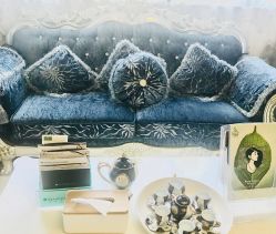 -悦芳庭美肤美体品牌集合店