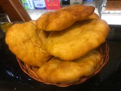 -粘豆包铁锅炖二部(温泉街店)