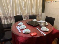 包厢-贵阳李氏息烽阳朗鸡(民生路店)
