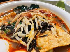 -丽丽三鲜螺蛳粉(田林路店)