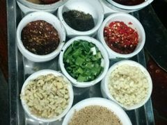 -朝伟清真铜瓢牛肉馆(三十年老·店)