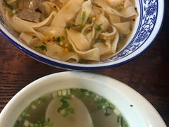 -东大桥小国抻面烧烤(长通路店)