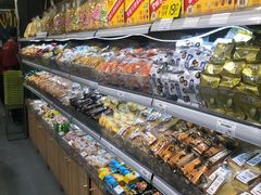 面包甜点陈列柜-果多美(三里河店)