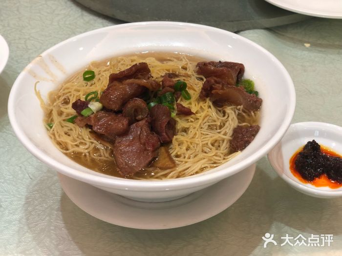 太子园林酒家牛腩面图片