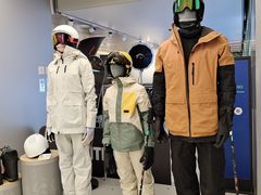 -迪卡侬(环球港店)