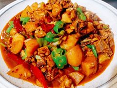 -俭寨大盘鸡·手抓肉·烧烤新疆菜(乌苏路店)