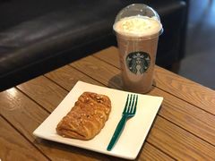 -星巴克(广州淘金路店)