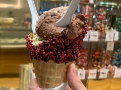 -VENCHI 闻绮(上海佛罗伦萨小镇店)