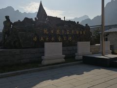 -平西抗日烈士陵园