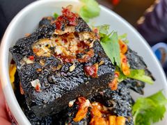 -黑色经典臭豆腐·湖南特产(步行街店)