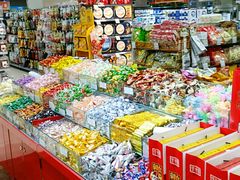 -华冠折扣超市(长阳店)
