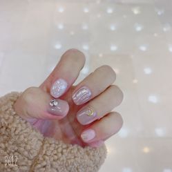 -米小兔美甲美睫