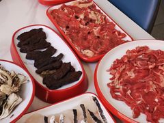 -毛辣果·贵州红酸汤牛肉火锅(西单店)