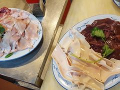 -华哥新鲜猪精品美食