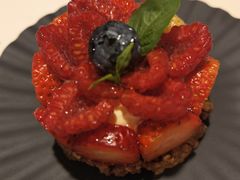 -潮一不贰·法式甜品·生日蛋糕·西式简餐(外滩店)