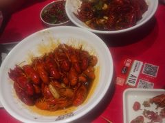 -龙巢盱眙龙虾·牛蛙·烧烤宵夜(八卦岭店)