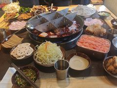 -卤校长老火锅(沙坪坝直营店)