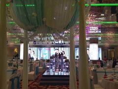 -双子楼大酒店(城开国际写字楼店)