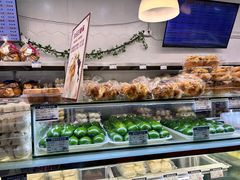 -白玉兰食品(中山公园龙之梦店)