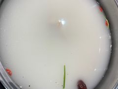 -风情丽江斑鱼火锅(孙家沟西南路80号店)