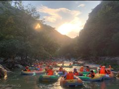 -雅鲁激流探险漂流