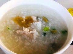 -青岛中心假日酒店·蓝天行政酒廊