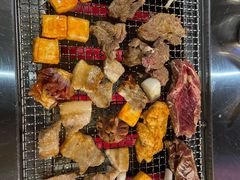 -马路牙子地桌烤肉(工体店)
