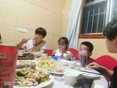 -宾朋海鲜特色美食餐厅·纯手工鲅鱼水饺(兴海路店)