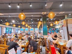 -肖肖酸萝卜鱼火锅(总店)