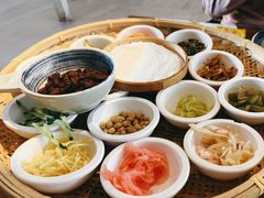 -包整·丝娃娃(一览甲秀楼风景店)