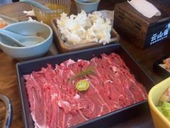 -花菇朵·云山雀 ll 野生菌锅·野果酸汤·精品滇菜(万柳店)