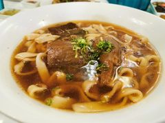 -天下三绝 牛肉面/红酒