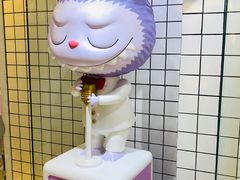 -泡泡玛特POPMART(上海环球港店)