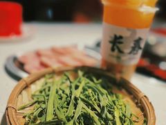 -江湖小牛·水煮牛排火锅(欧亚新生活购物广场店)