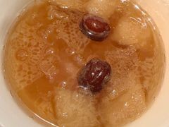 銀耳雪蓮子炖津梨-北京四季酒店·采逸轩