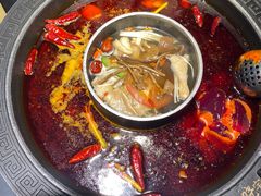 -晓宇重庆火锅(龙首店)
