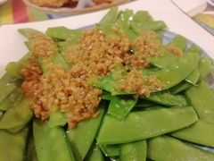 蒜香荷兰豆-滋味烤鱼(马北店)