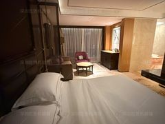 -中山利和希尔顿酒店