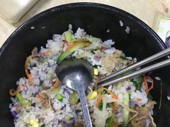 -拌来拌去石鍋拌飯(文鼎店)