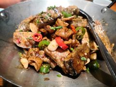 -黄泥岗·地道湖北菜(奥特莱斯店)