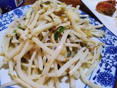 芦苇根炒肉丝-呼吸森林·生态农庄农家乐私房菜