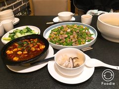 -万重锦·人文川菜馆(骡马市店)