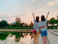 -郑东新区龙湖公共艺术中心