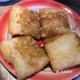 排队人很多，那一定是好吃的