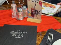 -申德勒加油站餐厅(三里屯北小街店)