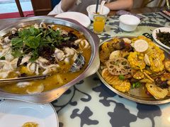 -何哥鲜鱼餐厅(龙湖花园店)