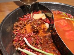 -巴隆门重庆老火锅(太湖路店)
