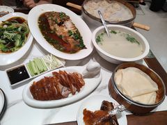 -梅利汴京烤鸭•开封豫菜地标店(东大街店)
