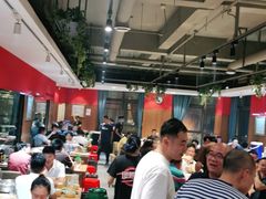 大堂-永红源啤酒·烧烤·海鲜·大排档(青特城店)